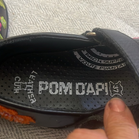 Pom d'Api EUC Embroidered Black Leather Mary Jane Strap - Picture 12 of 12